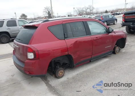 2014 Jeep Compass Sport из США, поврежденный, VIN 1C4NJCBA4ED511253